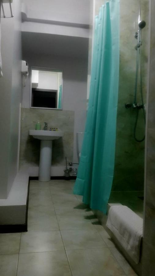 R.Street Hotel Алма Ата Екстериор снимка